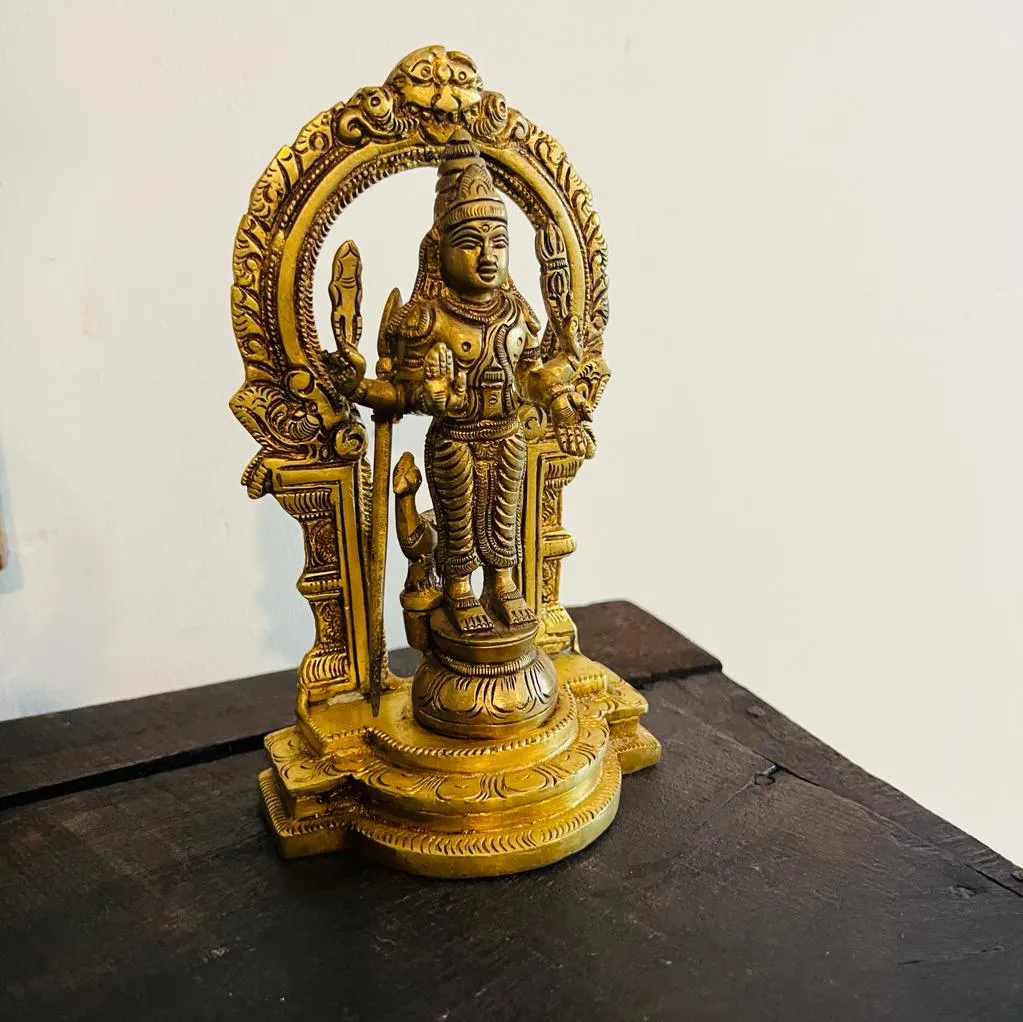 Pital 10 : Vintage Style Brass Statue of Lord Murugan